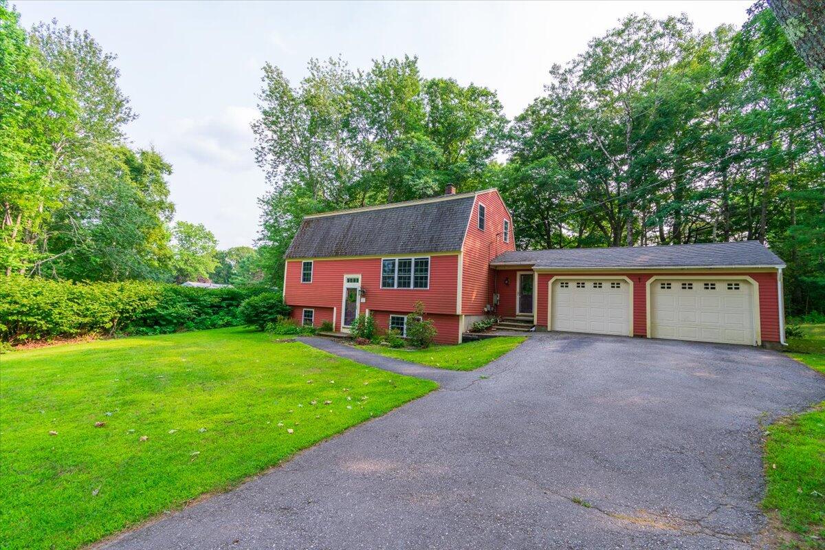 12 Oak Ridge Drive