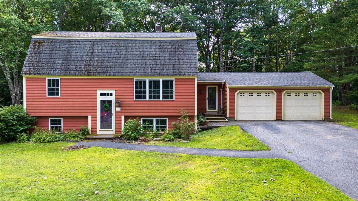 12 Oak Ridge Drive