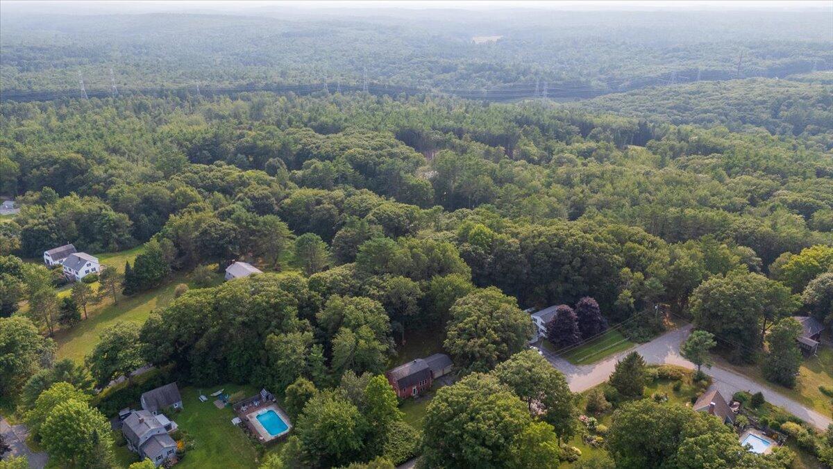 12 Oak Ridge Drive