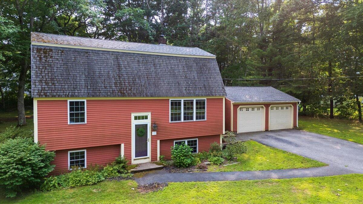 12 Oak Ridge Drive