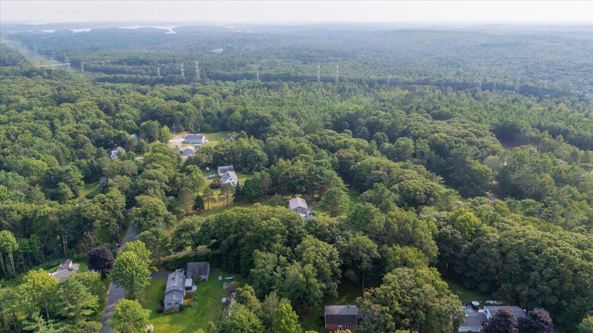 12 Oak Ridge Drive