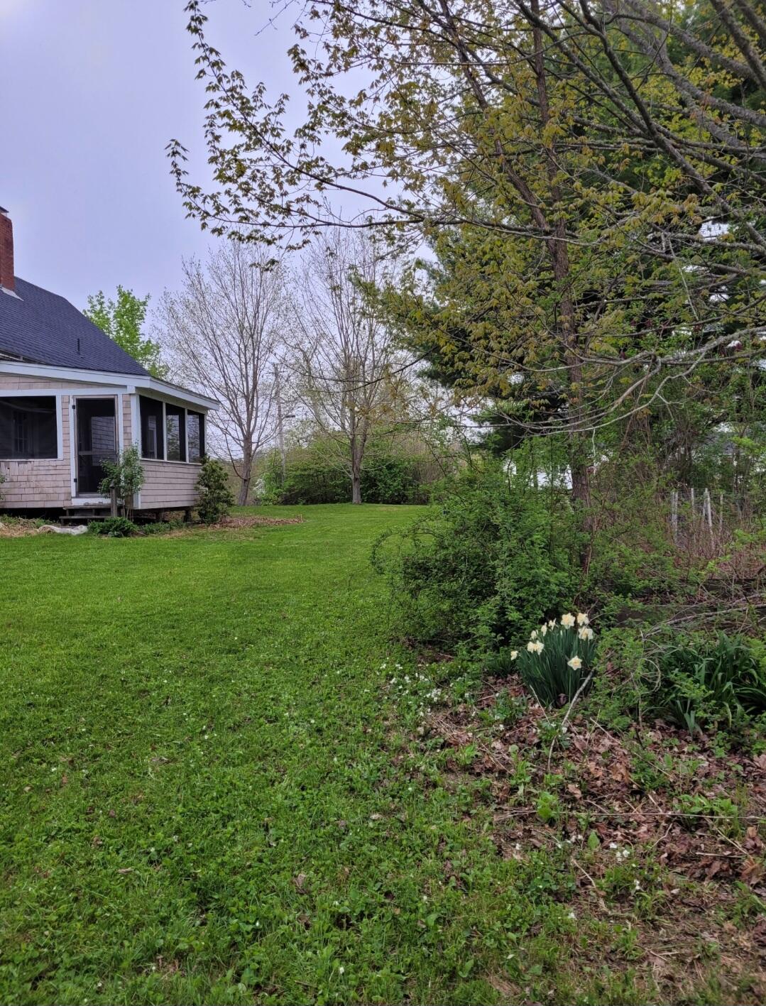 66 Village Street