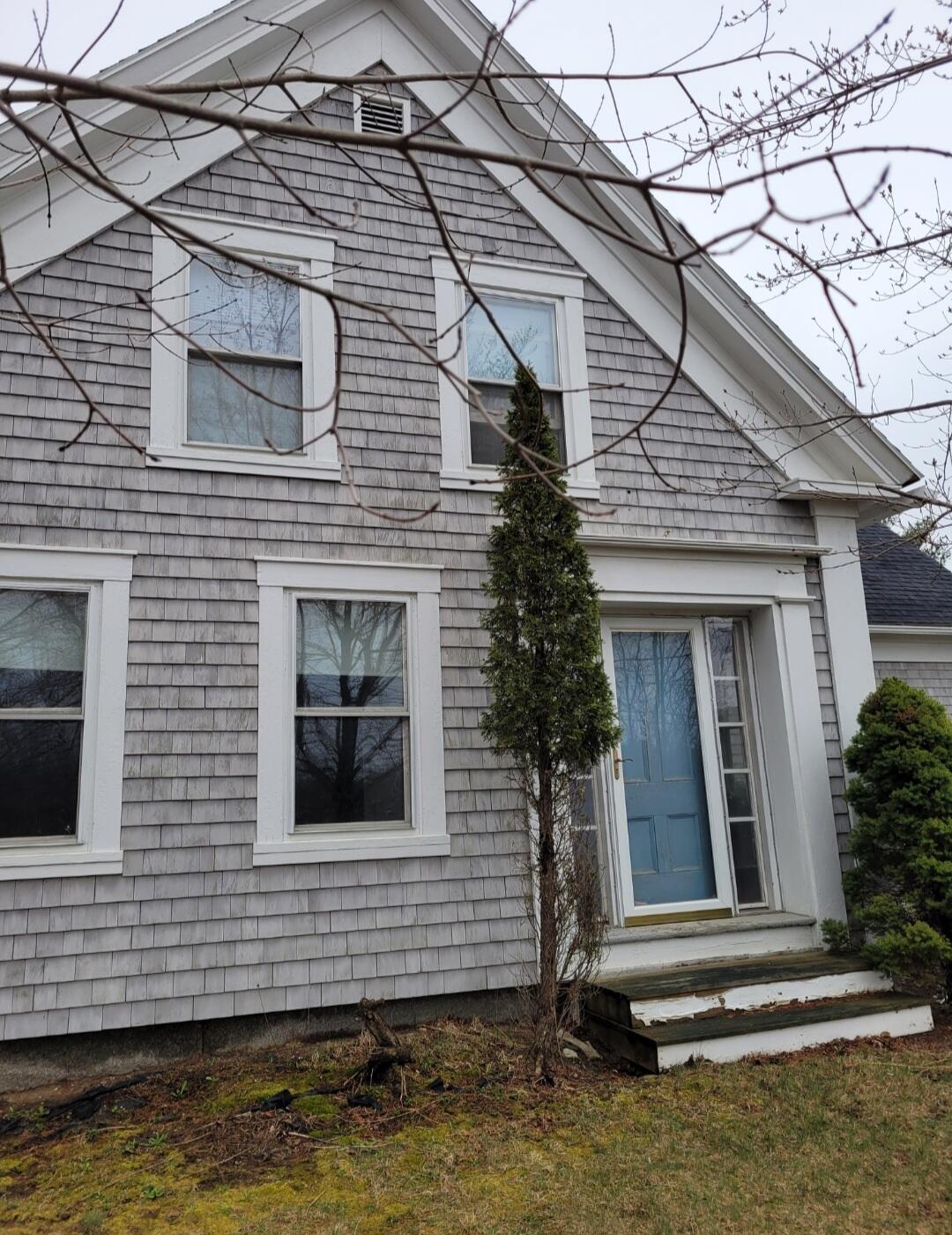 66 Village Street