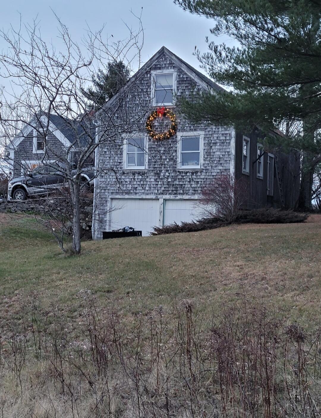 66 Village Street