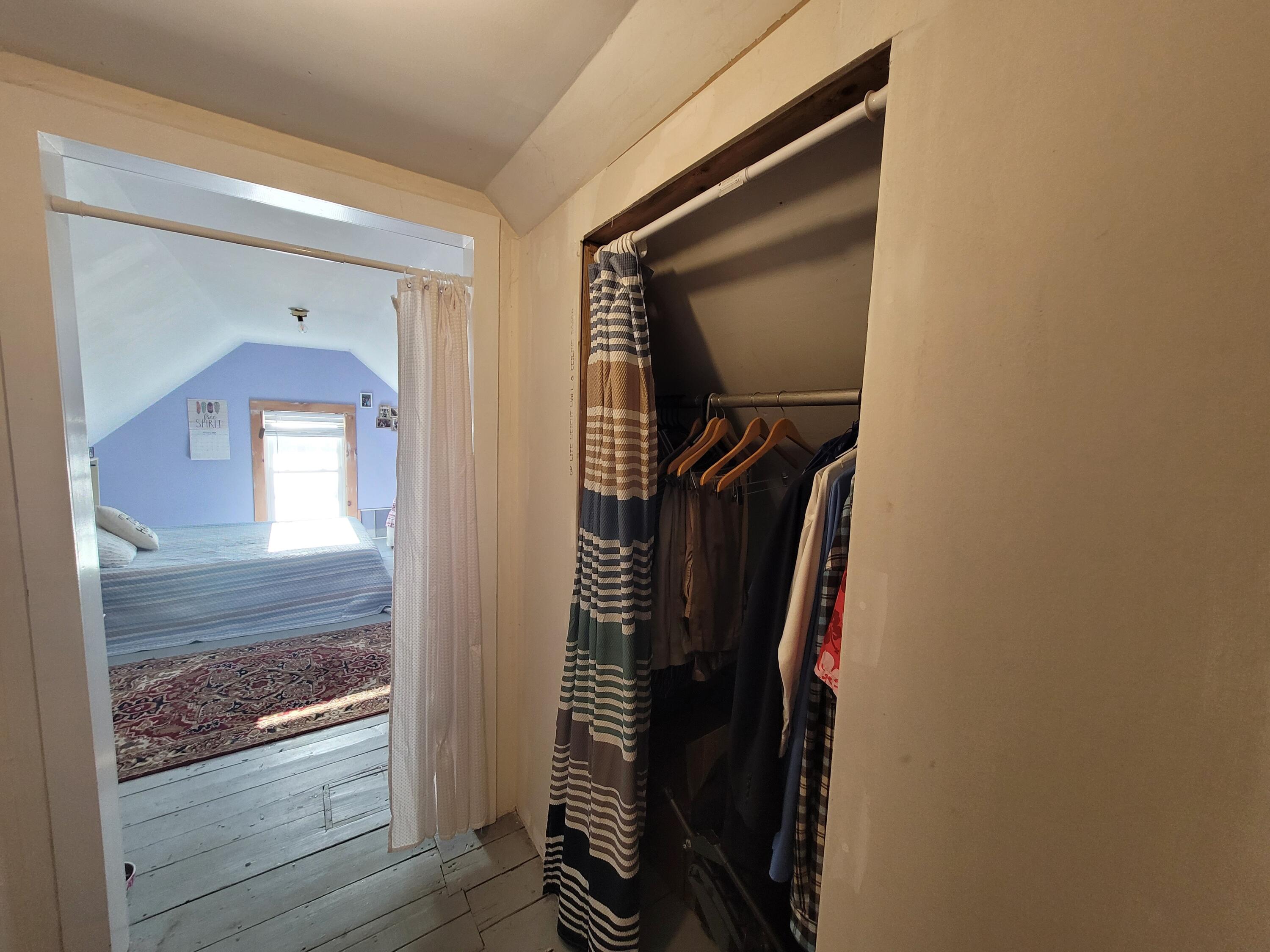 66 Village Street