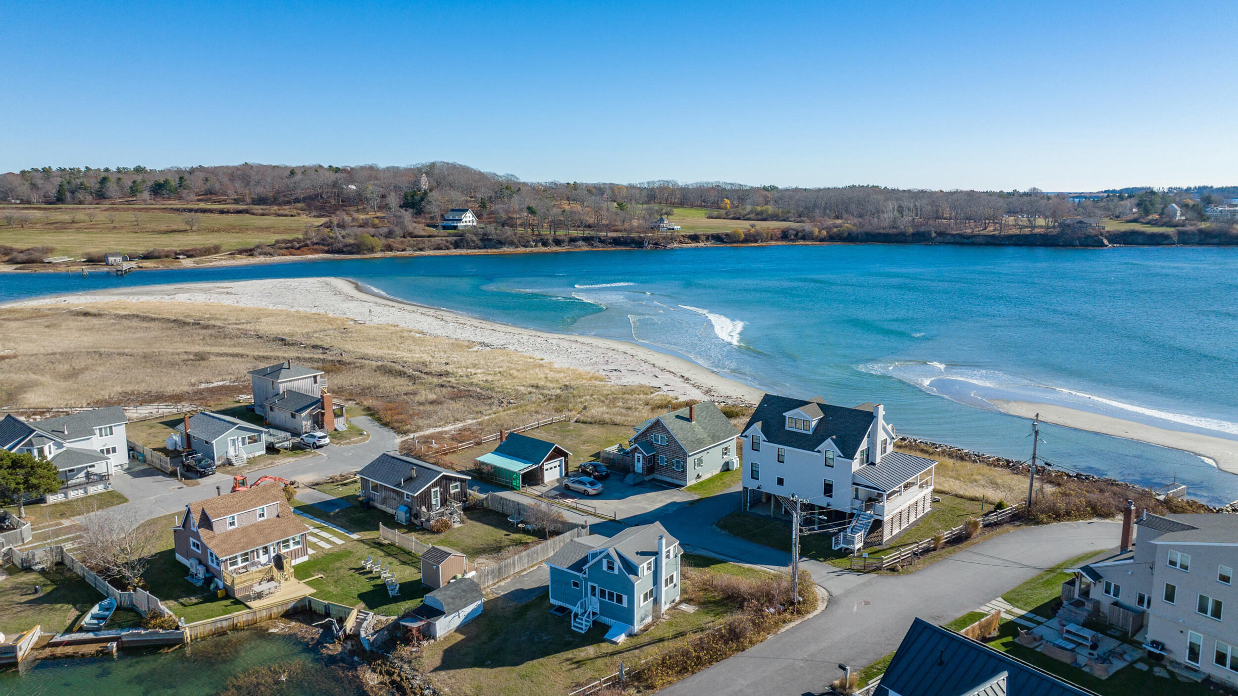 7 White Sands Lane