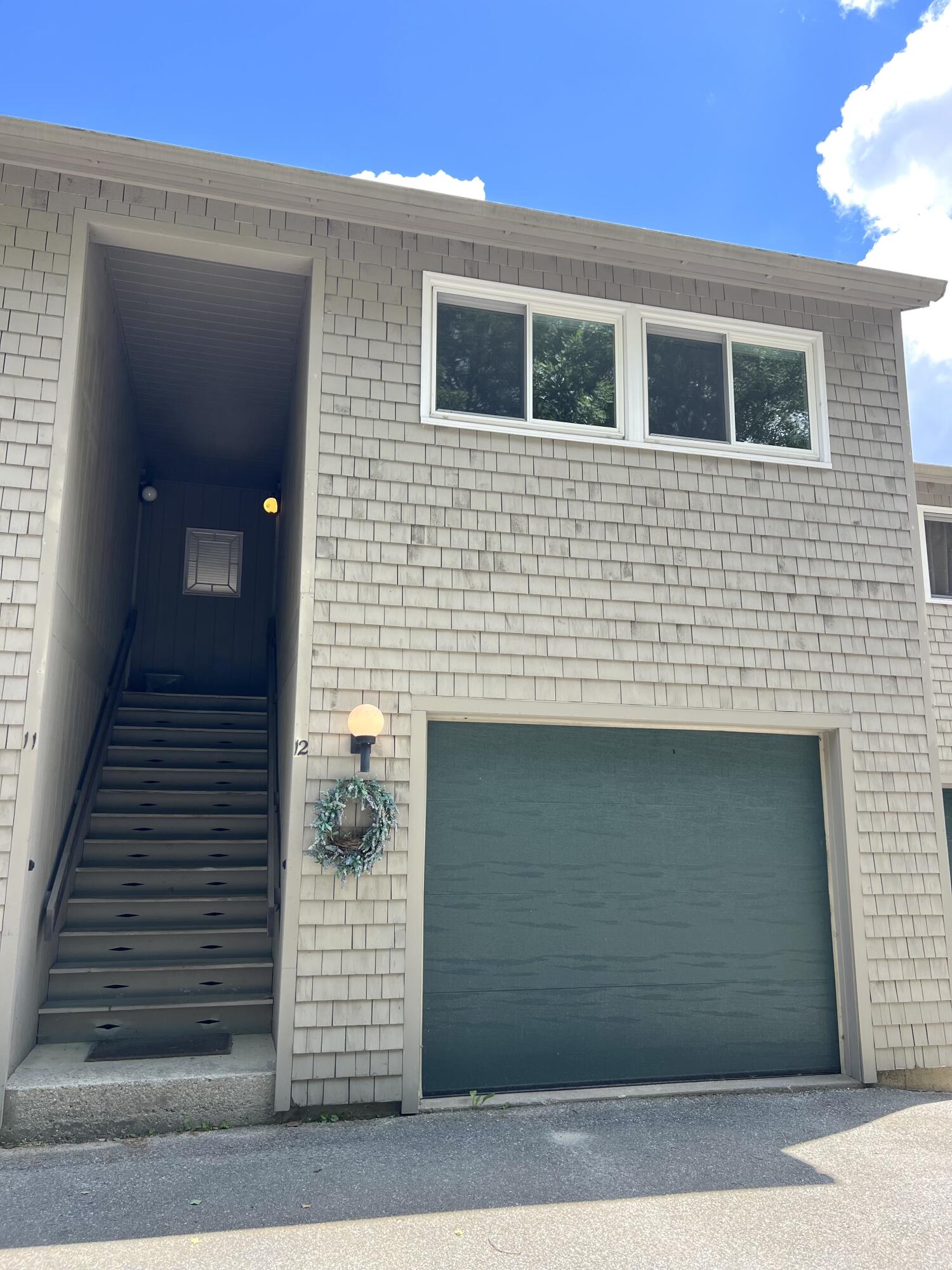 12 Fairway Drive 12