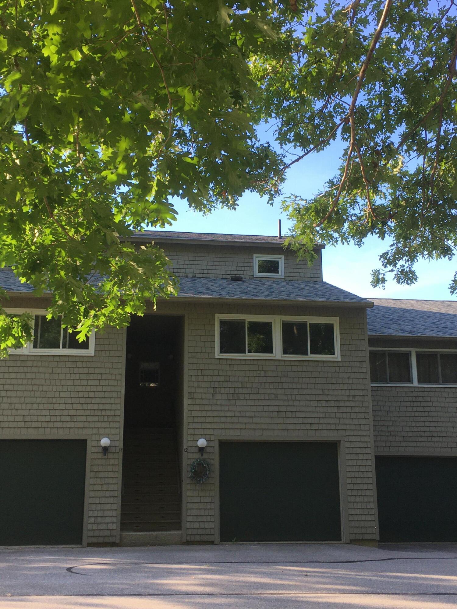 12 Fairway Drive 12