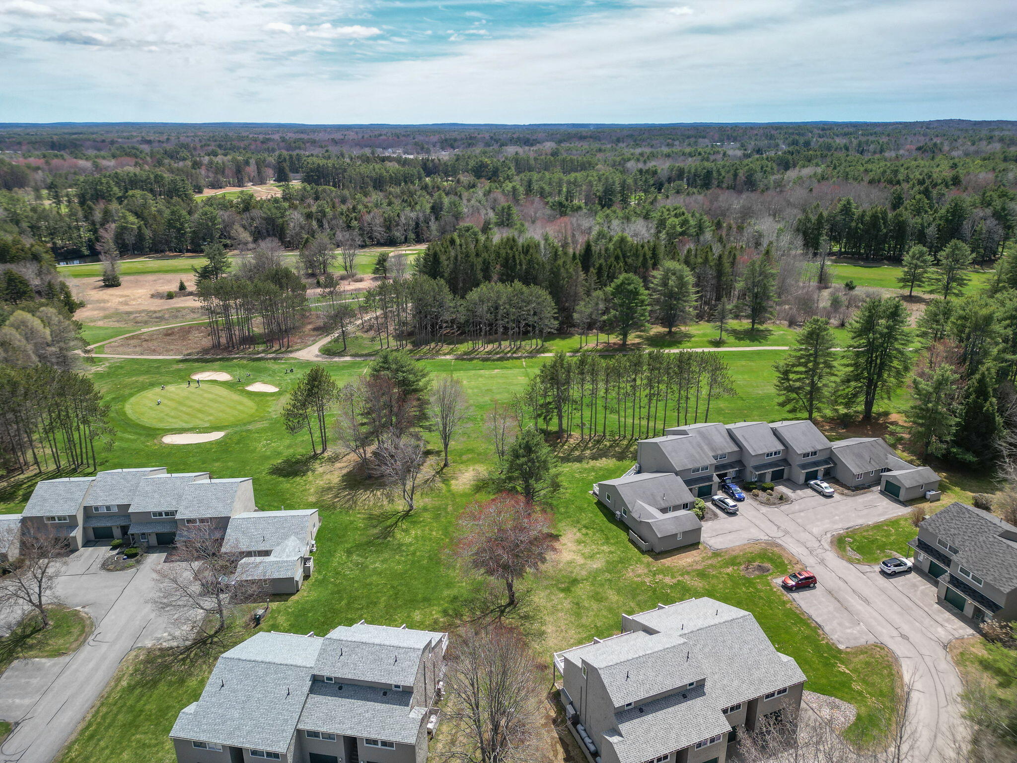 12 Fairway Drive 12