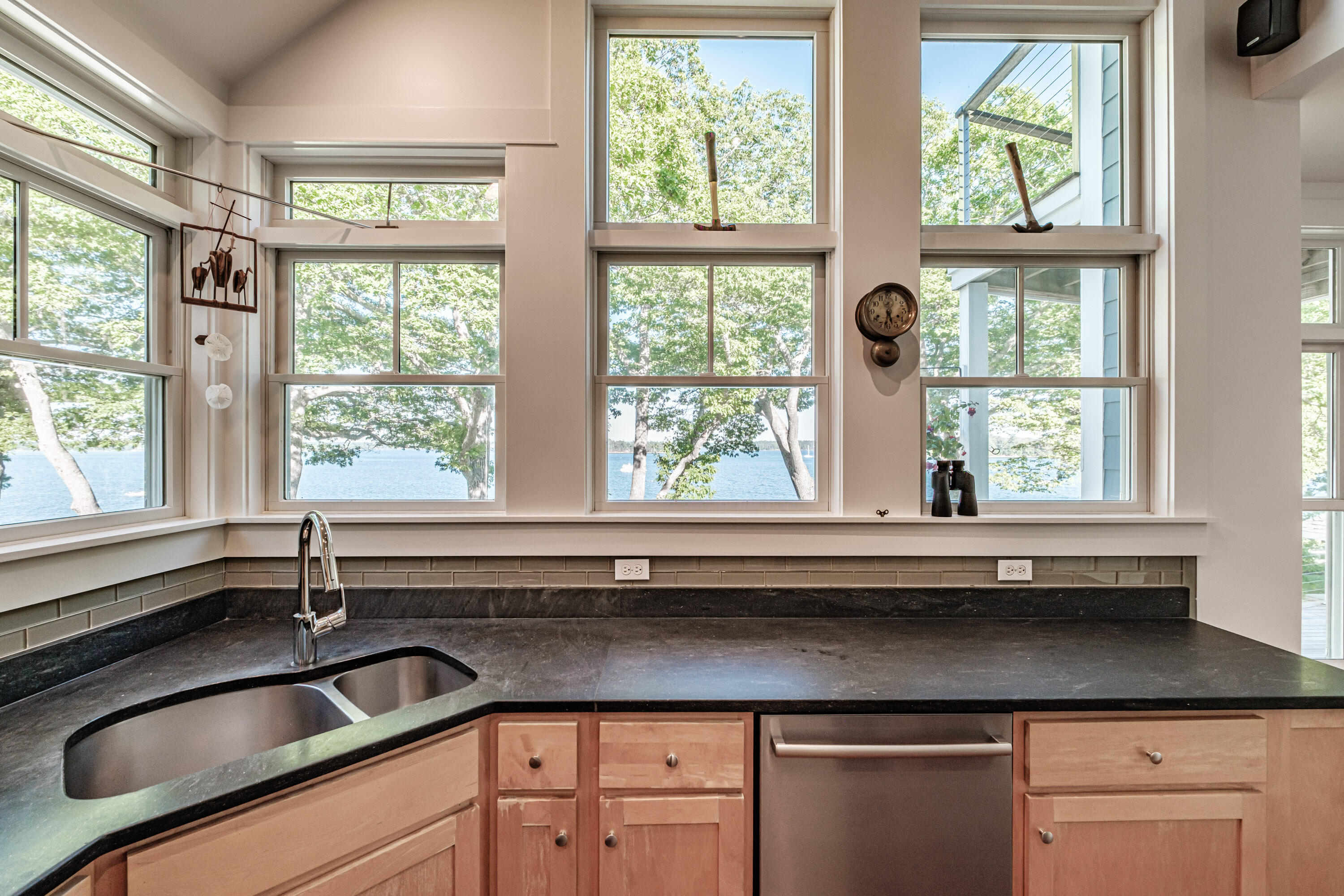 86 Maquoit Drive