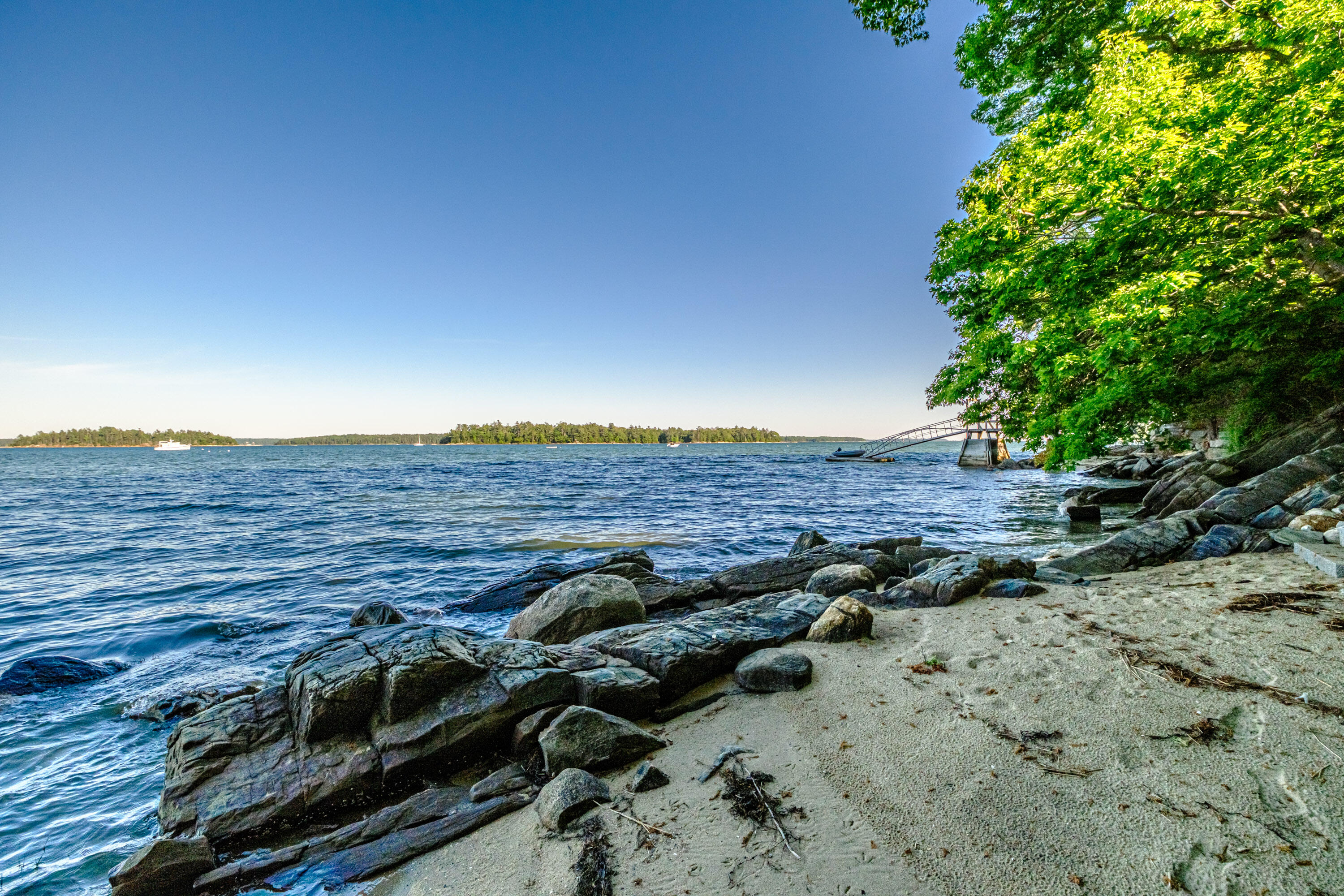 86 Maquoit Drive
