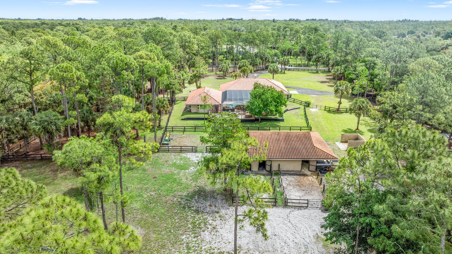2559 Palm Deer Drive