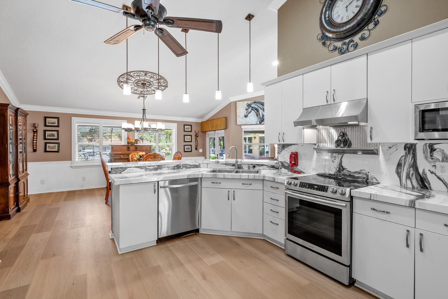 2559 Palm Deer Drive