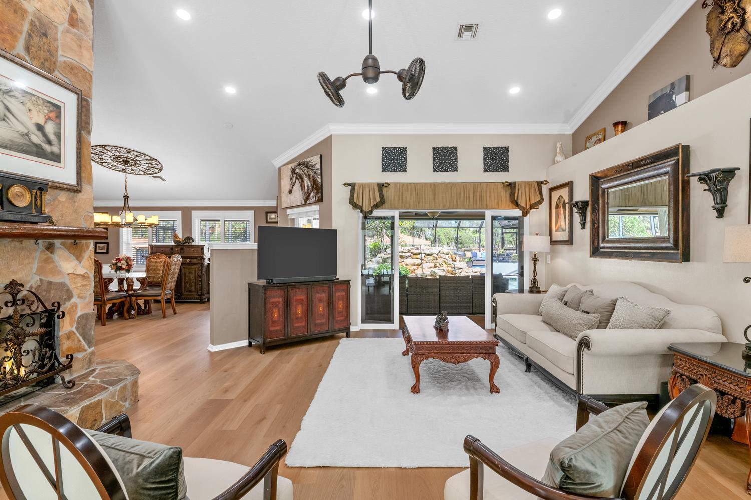 2559 Palm Deer Drive