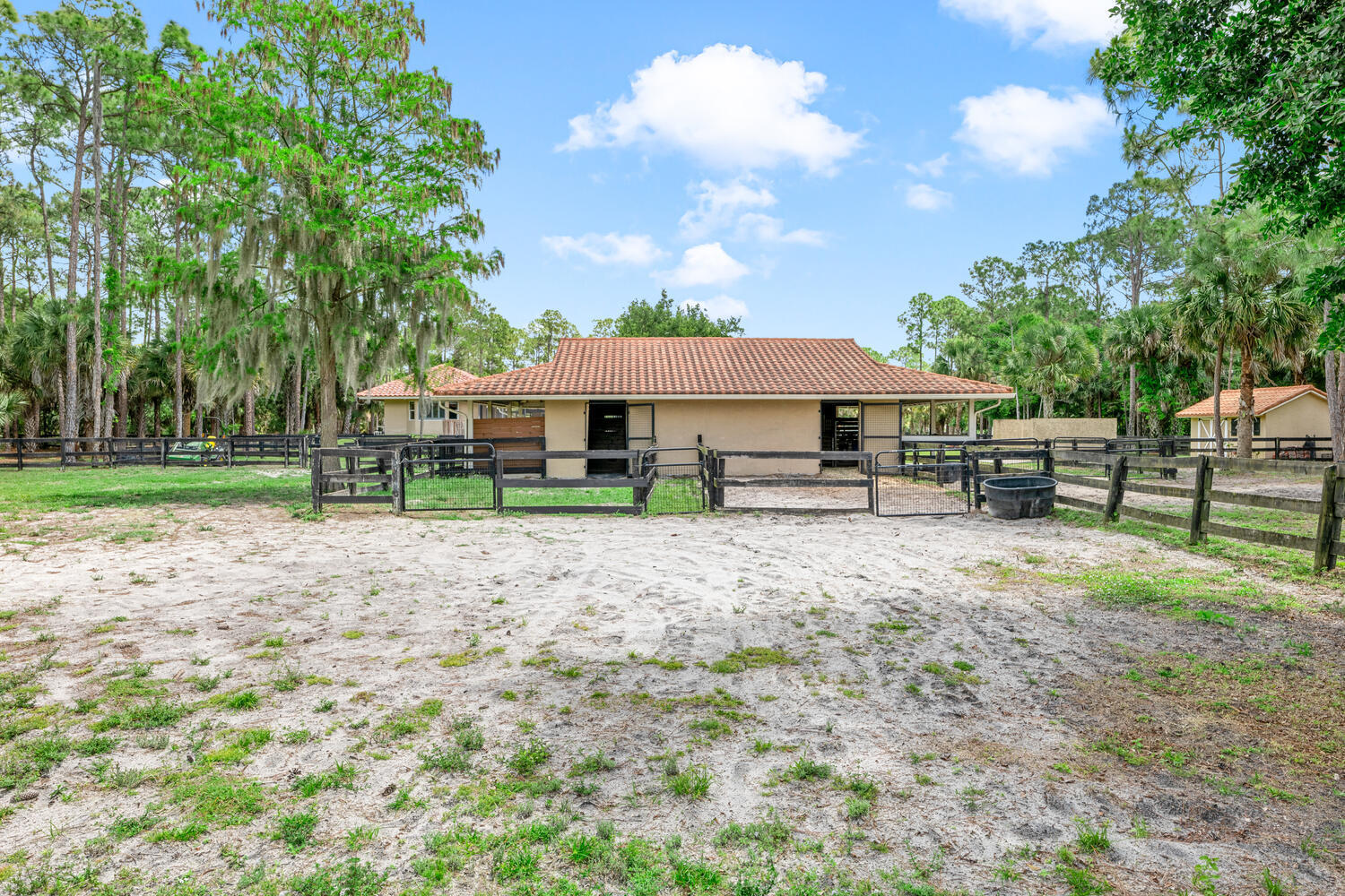 2559 Palm Deer Drive