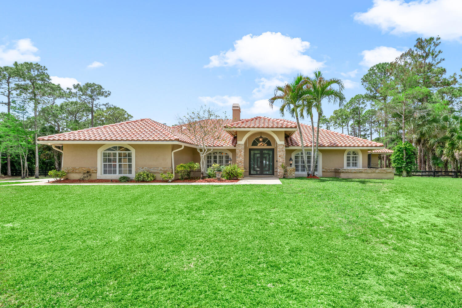 2559 Palm Deer Drive
