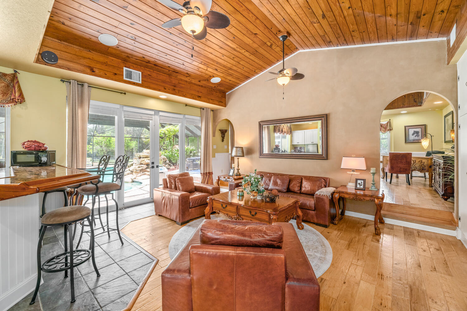2559 Palm Deer Drive