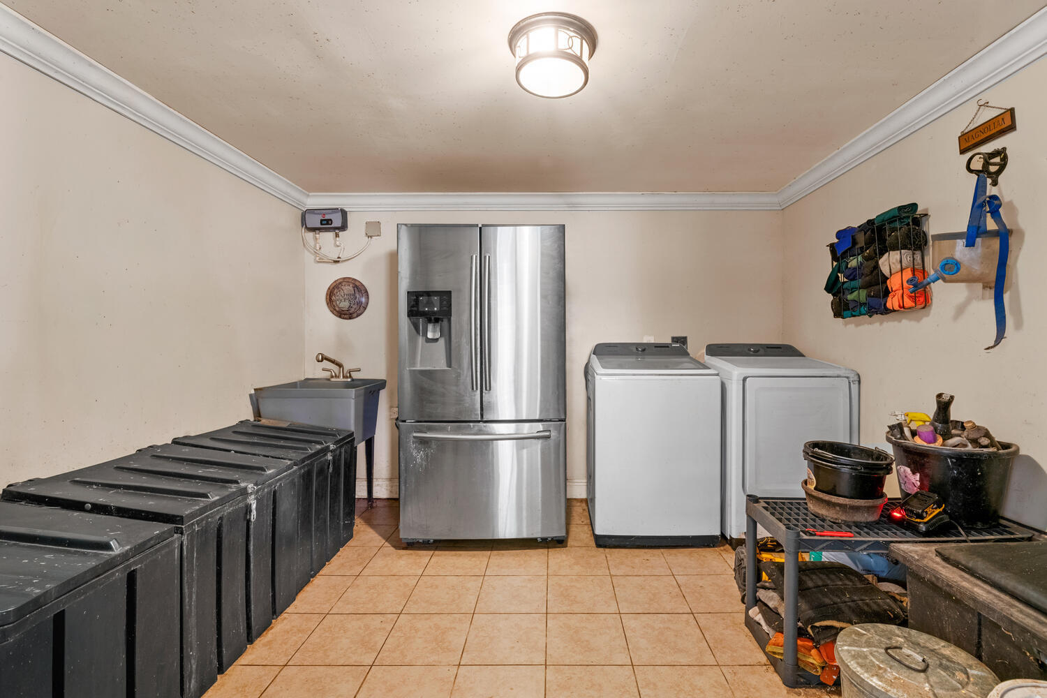 2559 Palm Deer Drive