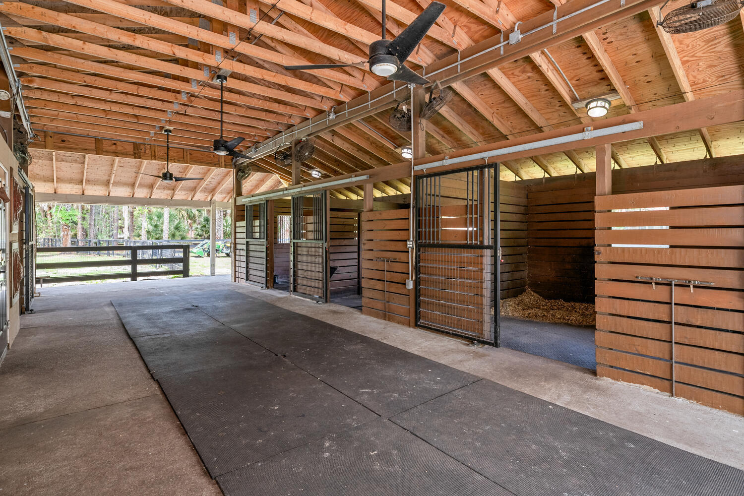 2559 Palm Deer Drive