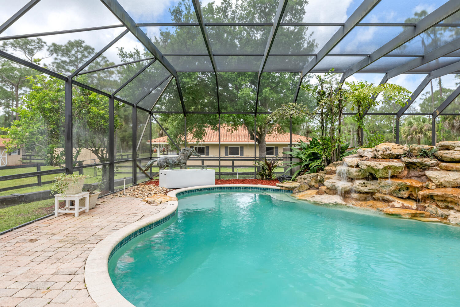 2559 Palm Deer Drive