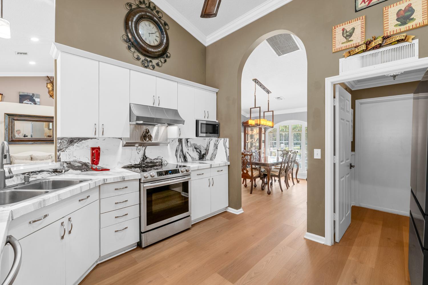 2559 Palm Deer Drive