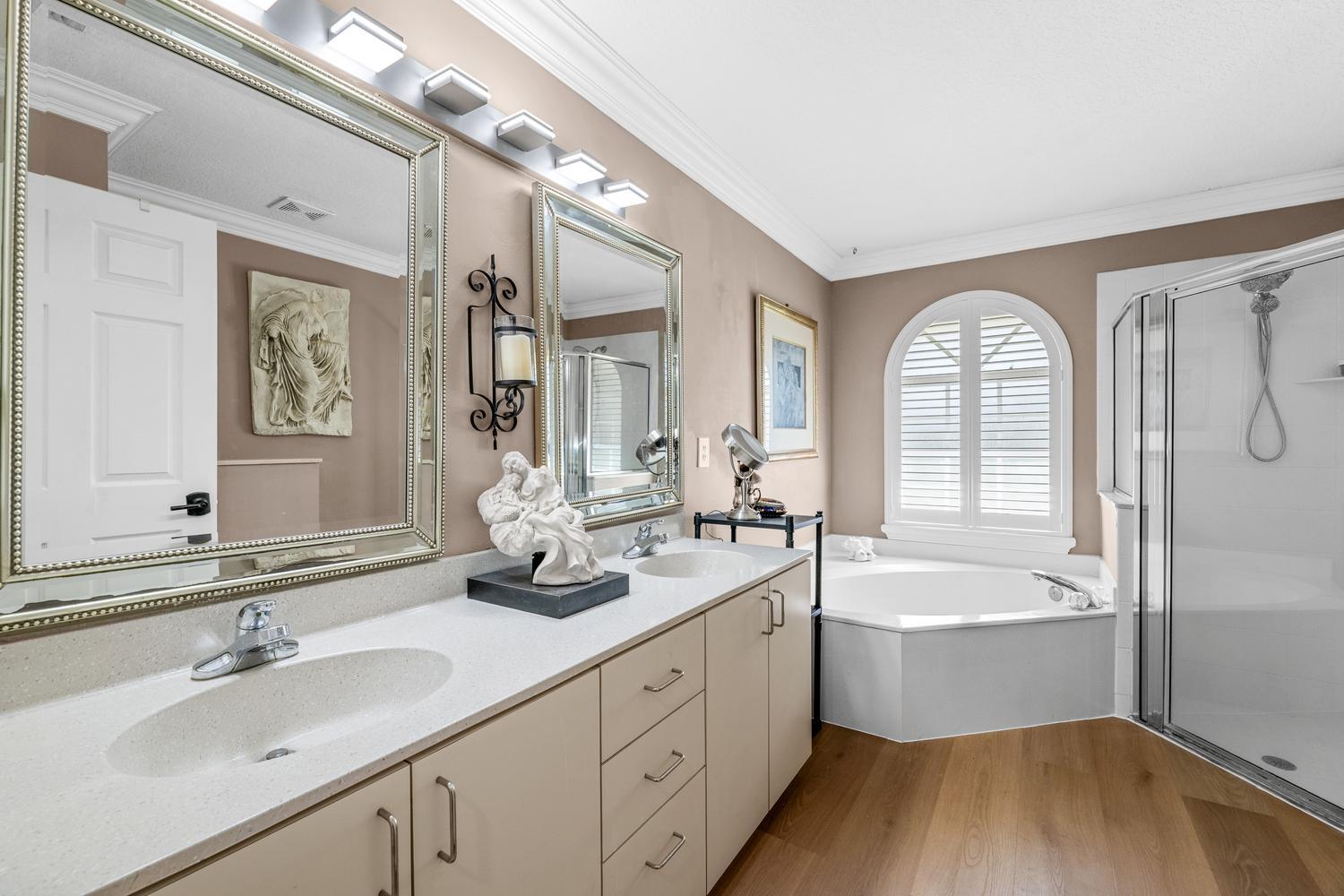 2559 Palm Deer Drive