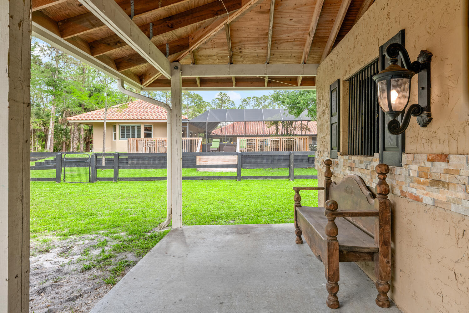 2559 Palm Deer Drive
