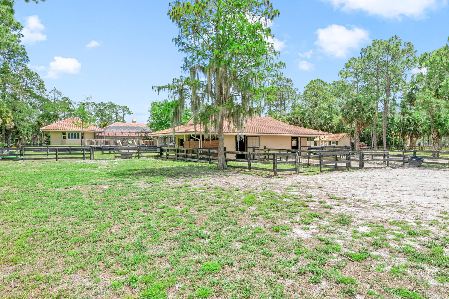 2559 Palm Deer Drive