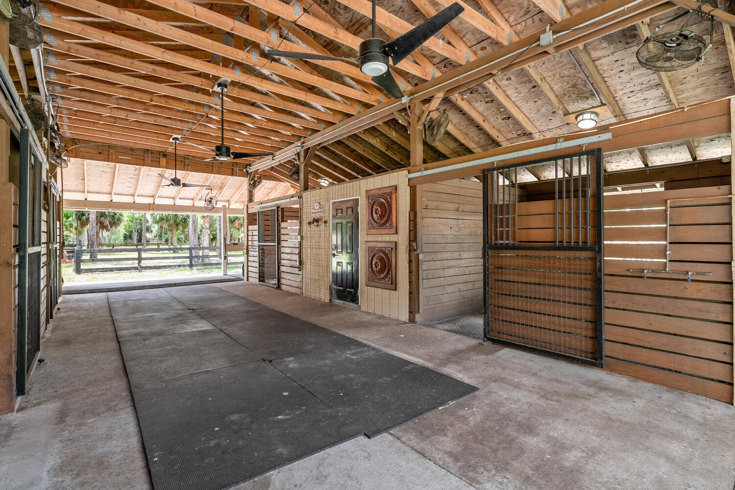 2559 Palm Deer Drive