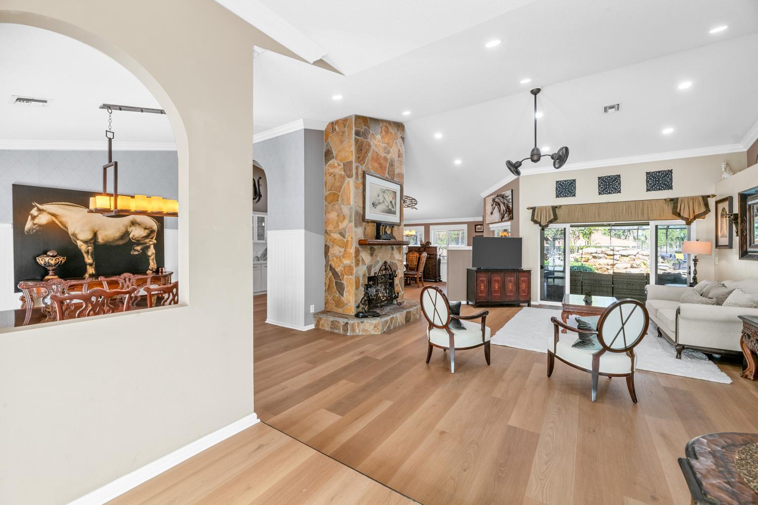 2559 Palm Deer Drive