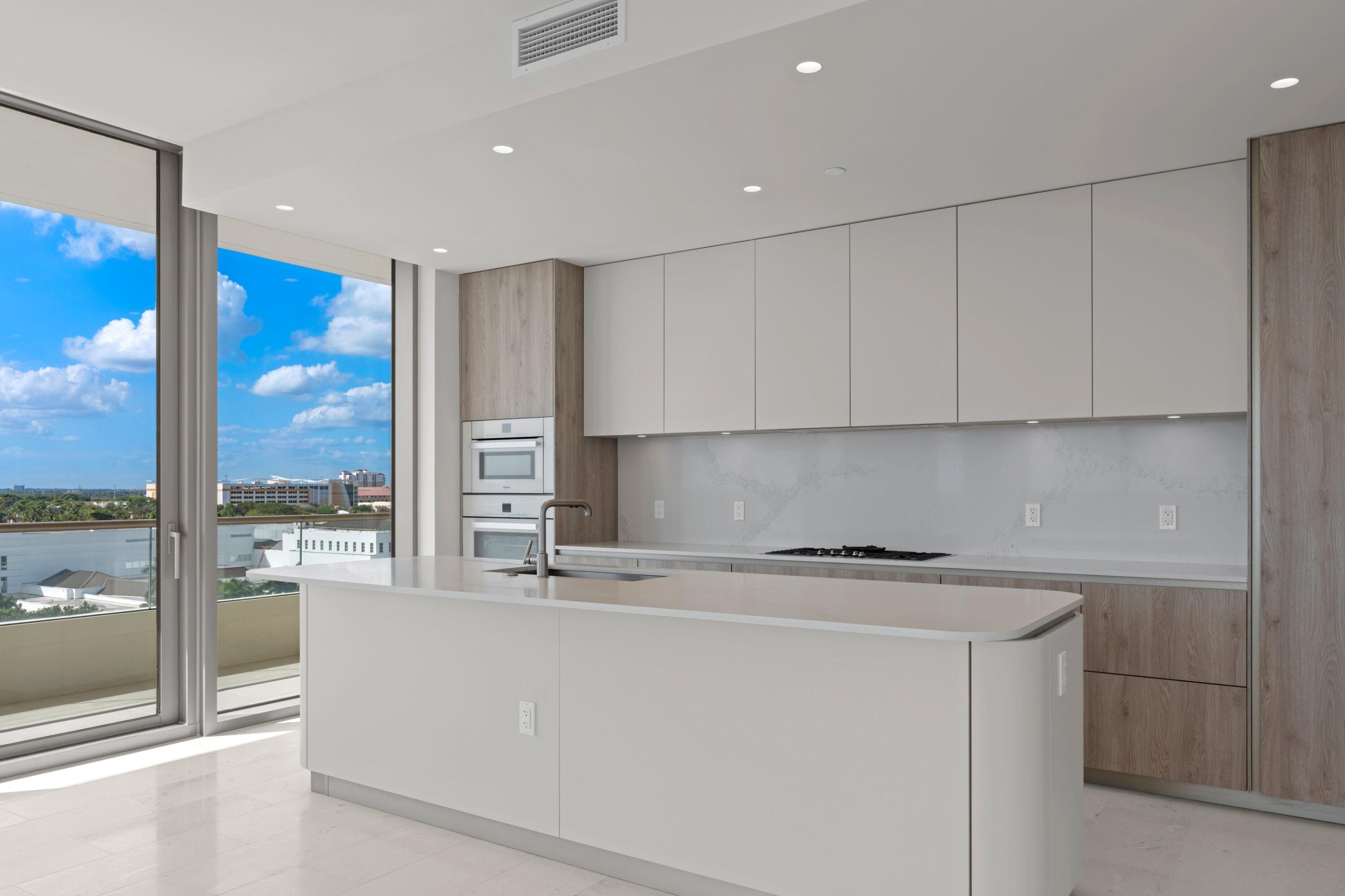 200 Arkona Court 801