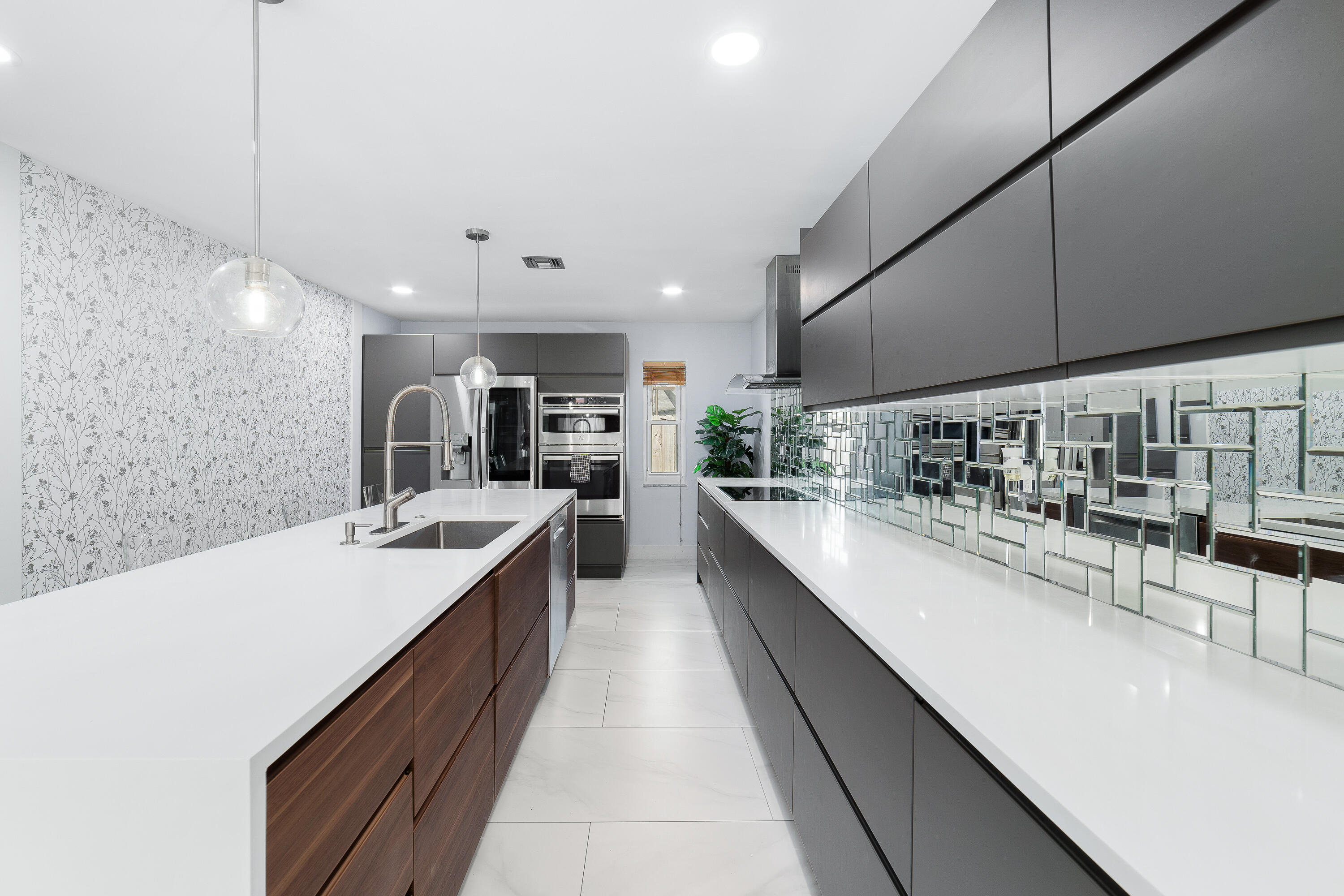 12180 Sugar Pine Trail