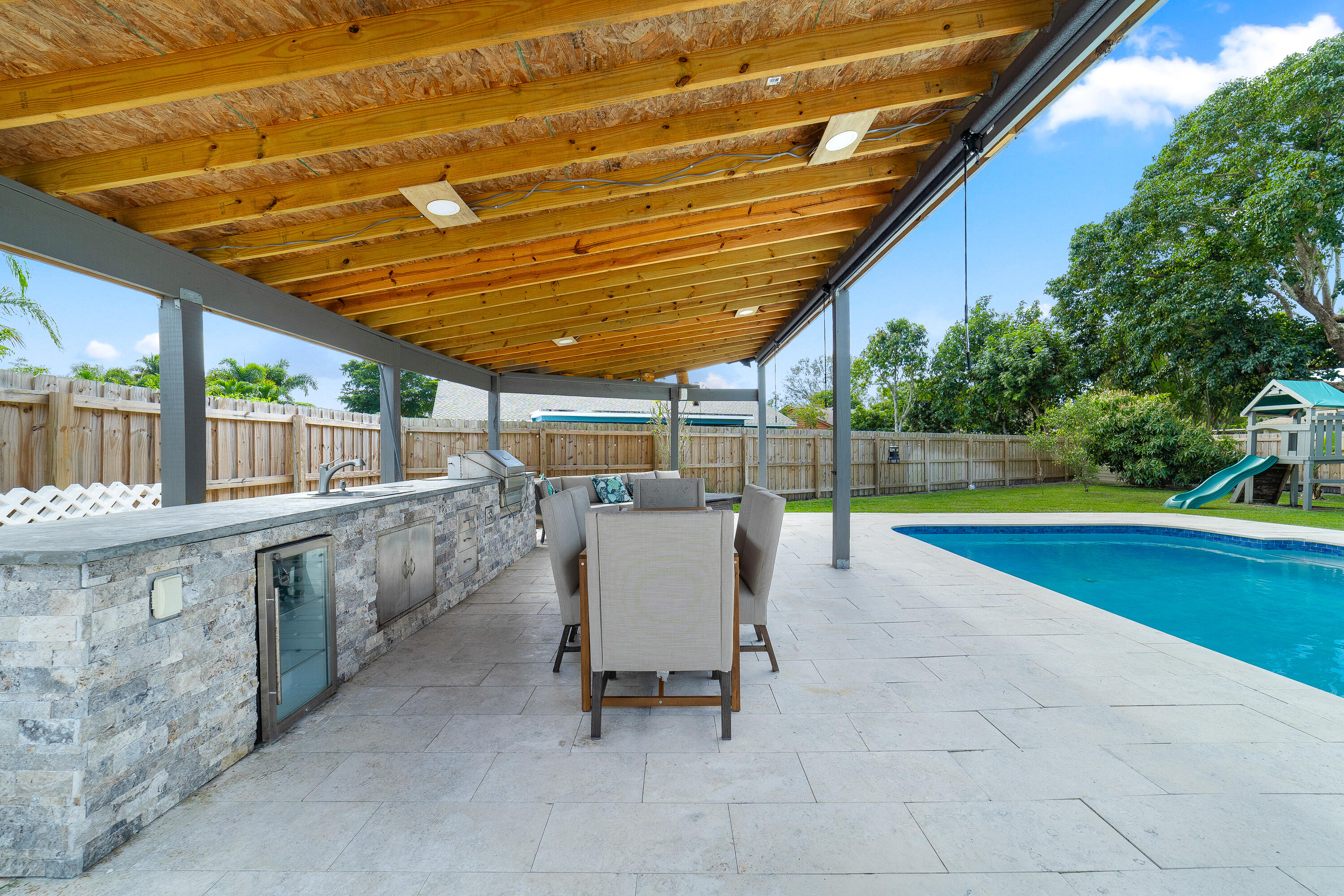 12180 Sugar Pine Trail