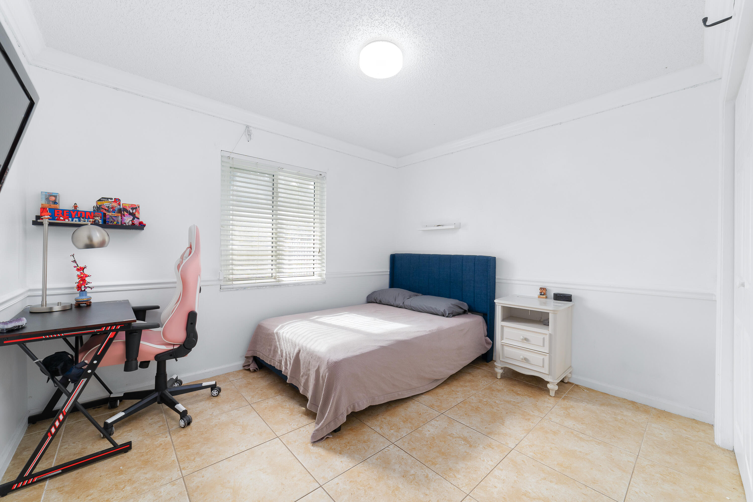 12180 Sugar Pine Trail