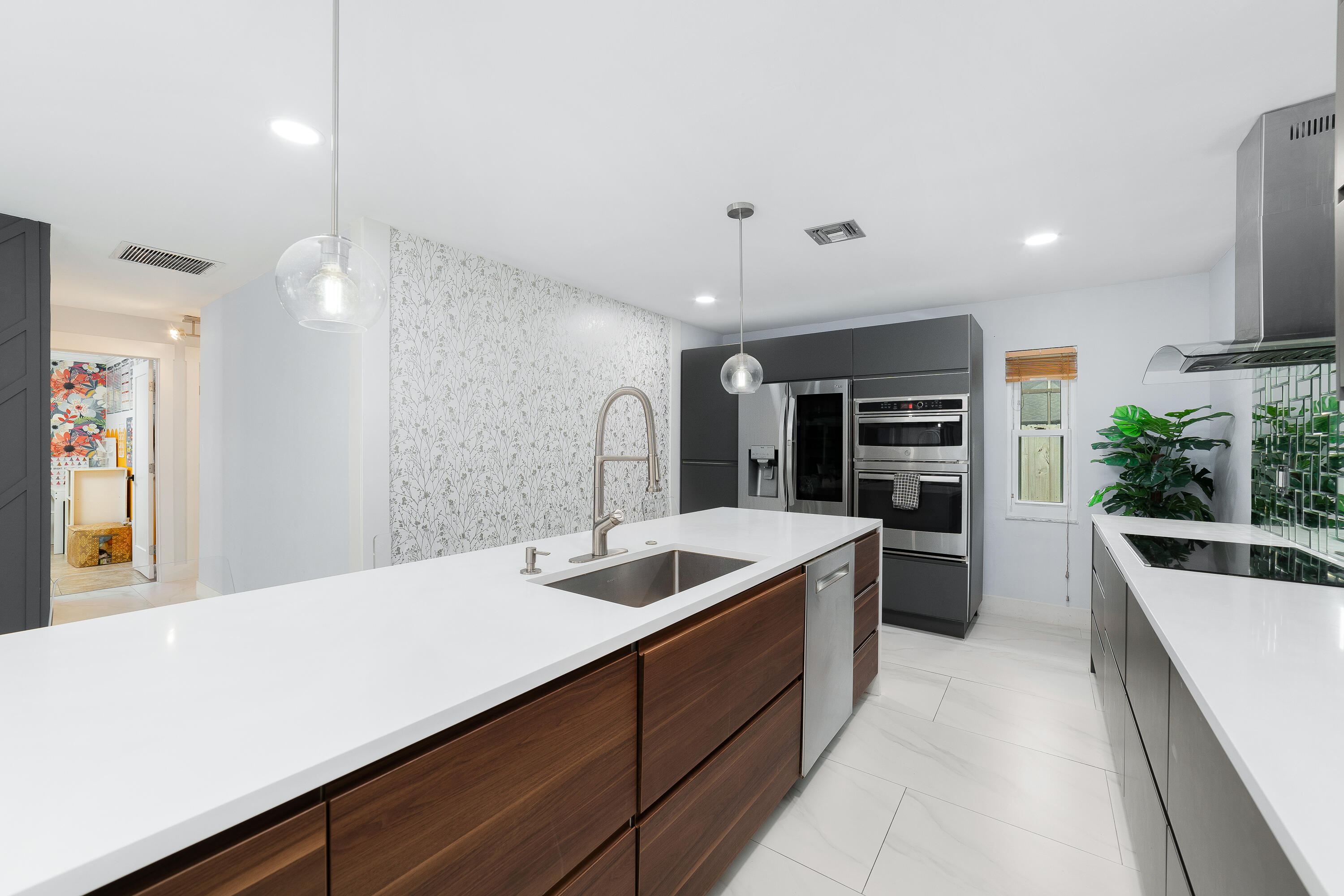 12180 Sugar Pine Trail
