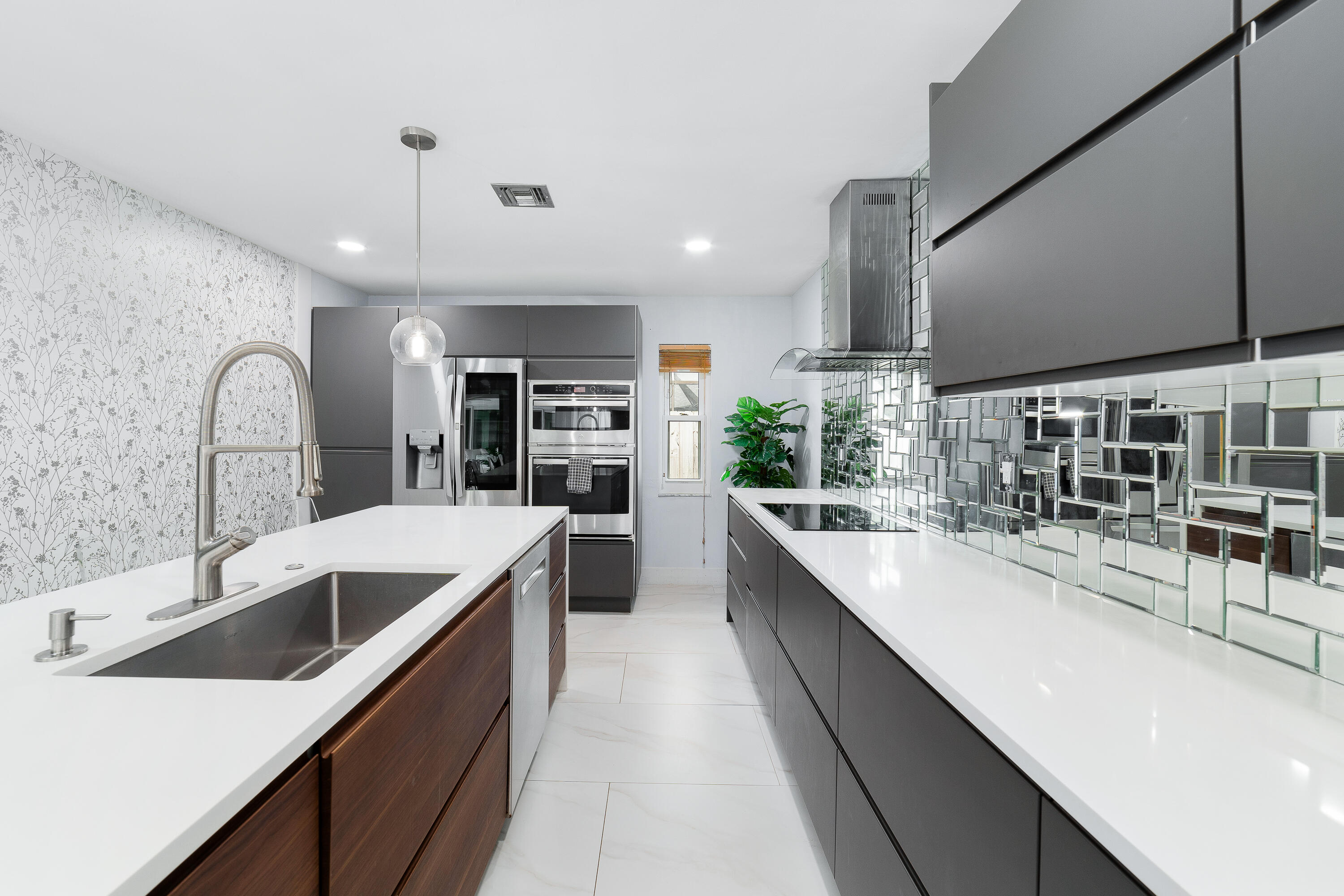 12180 Sugar Pine Trail