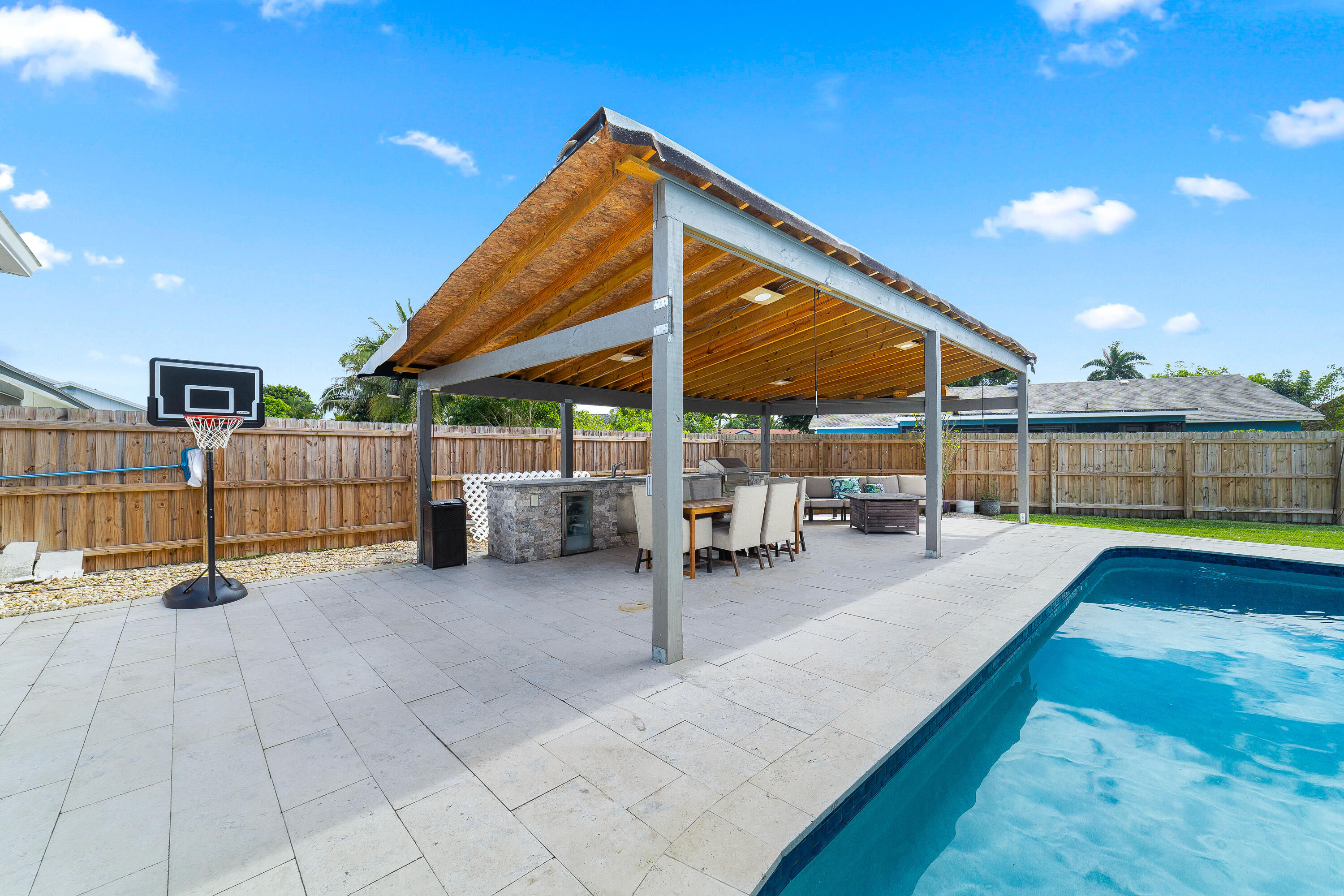 12180 Sugar Pine Trail