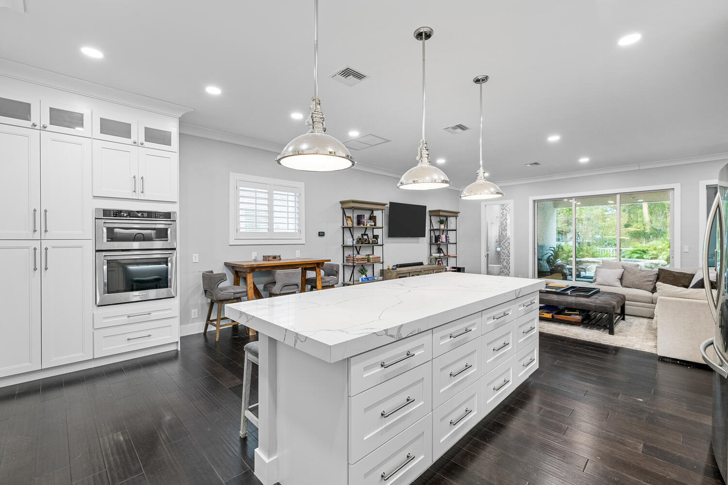 9241 Madewood Court