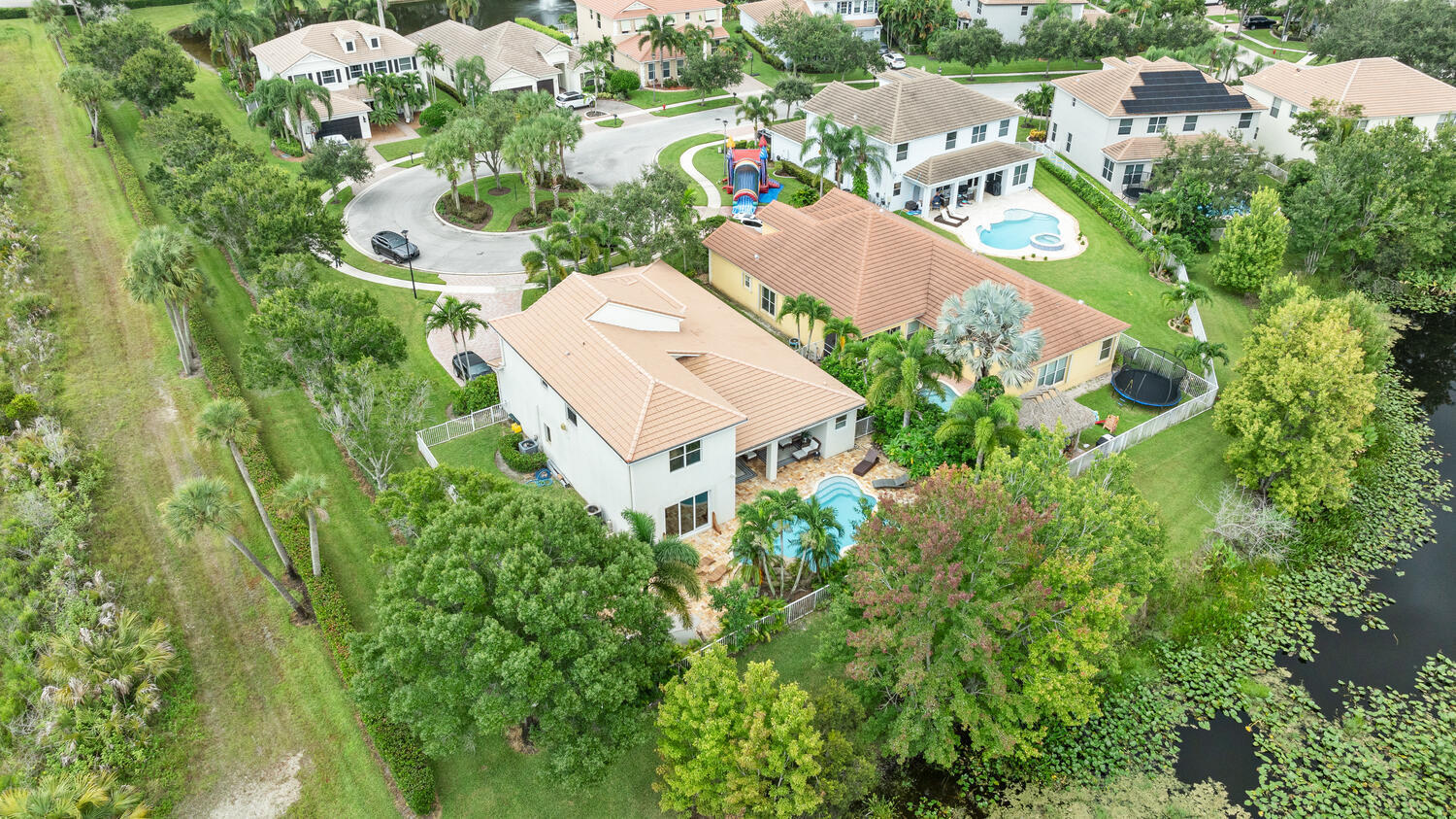 9241 Madewood Court