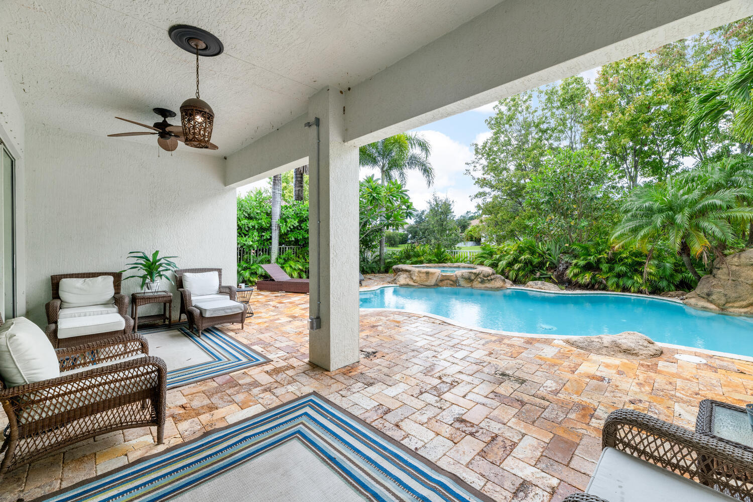 9241 Madewood Court