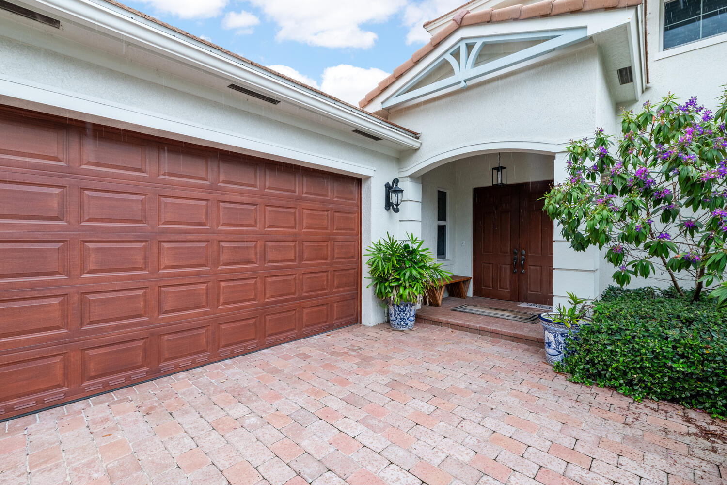 9241 Madewood Court