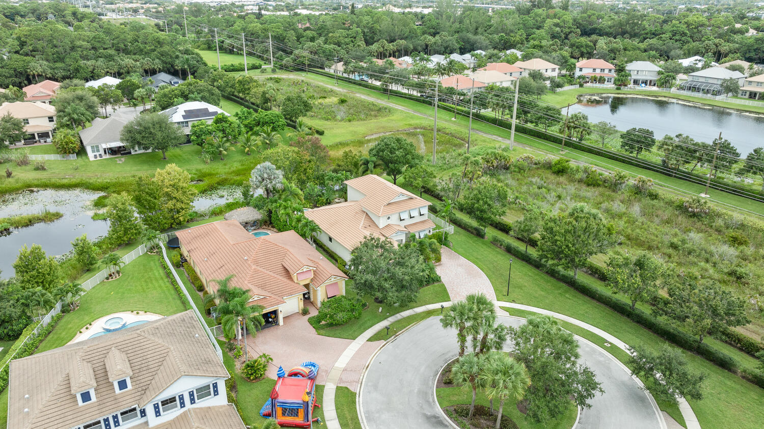 9241 Madewood Court