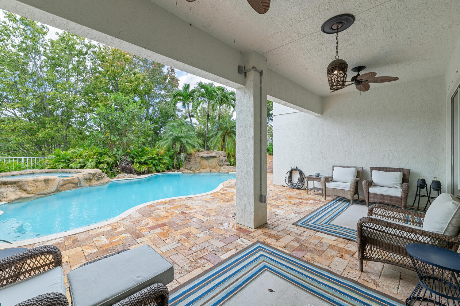 9241 Madewood Court