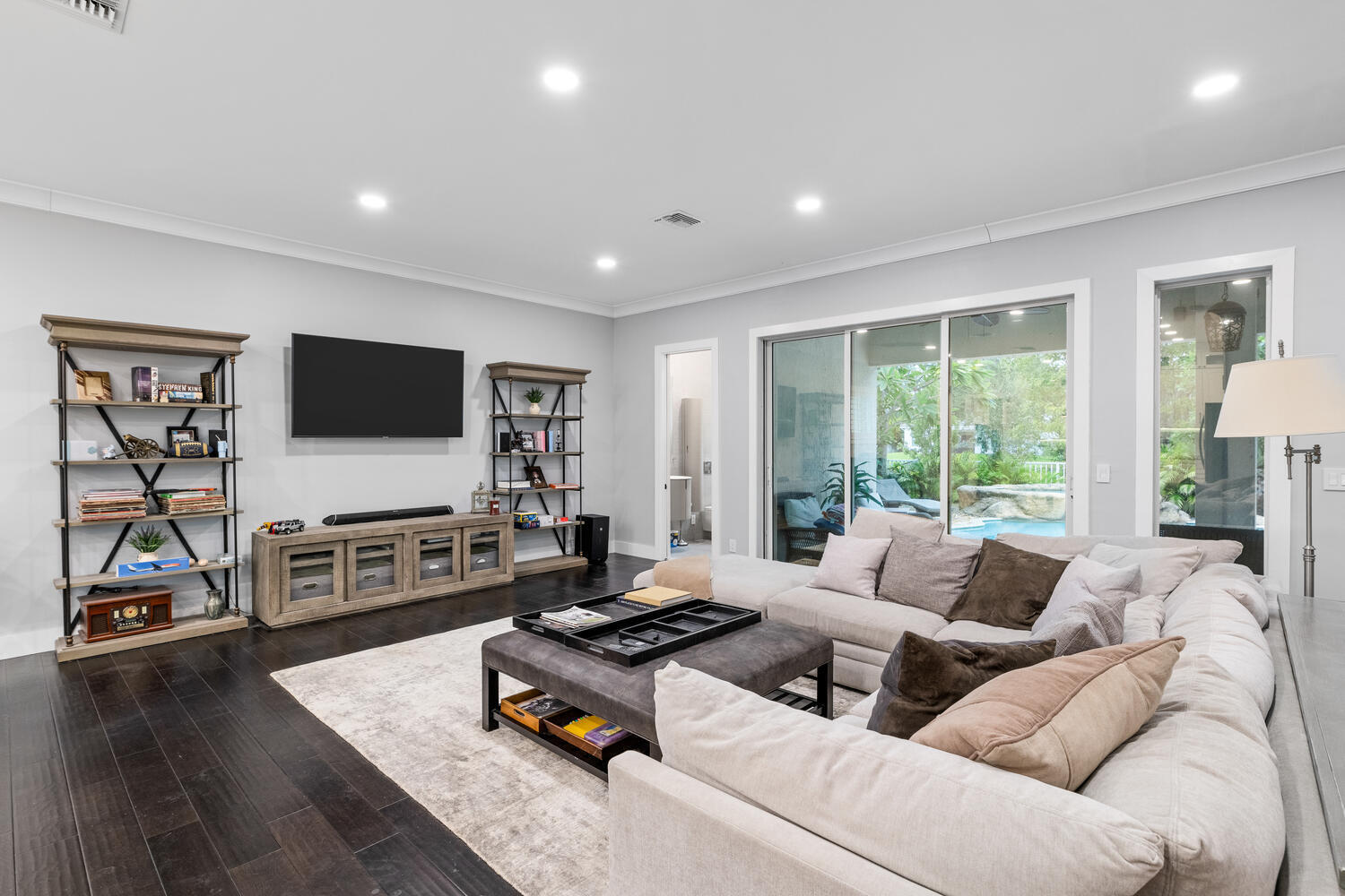 9241 Madewood Court