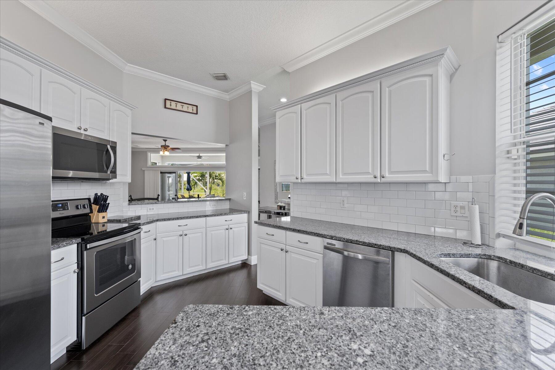 2573 Country Golf Drive