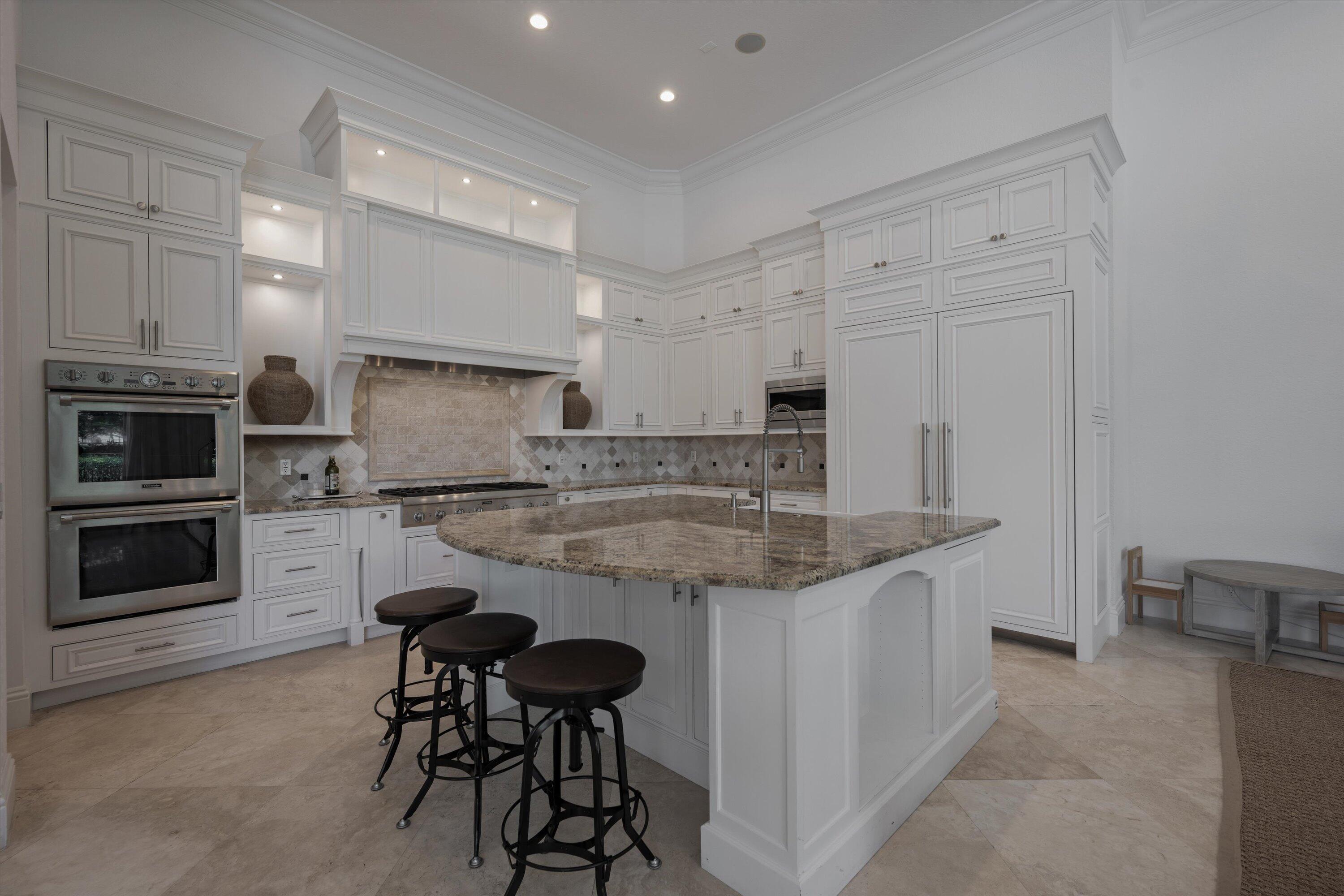 12820 Mizner Way