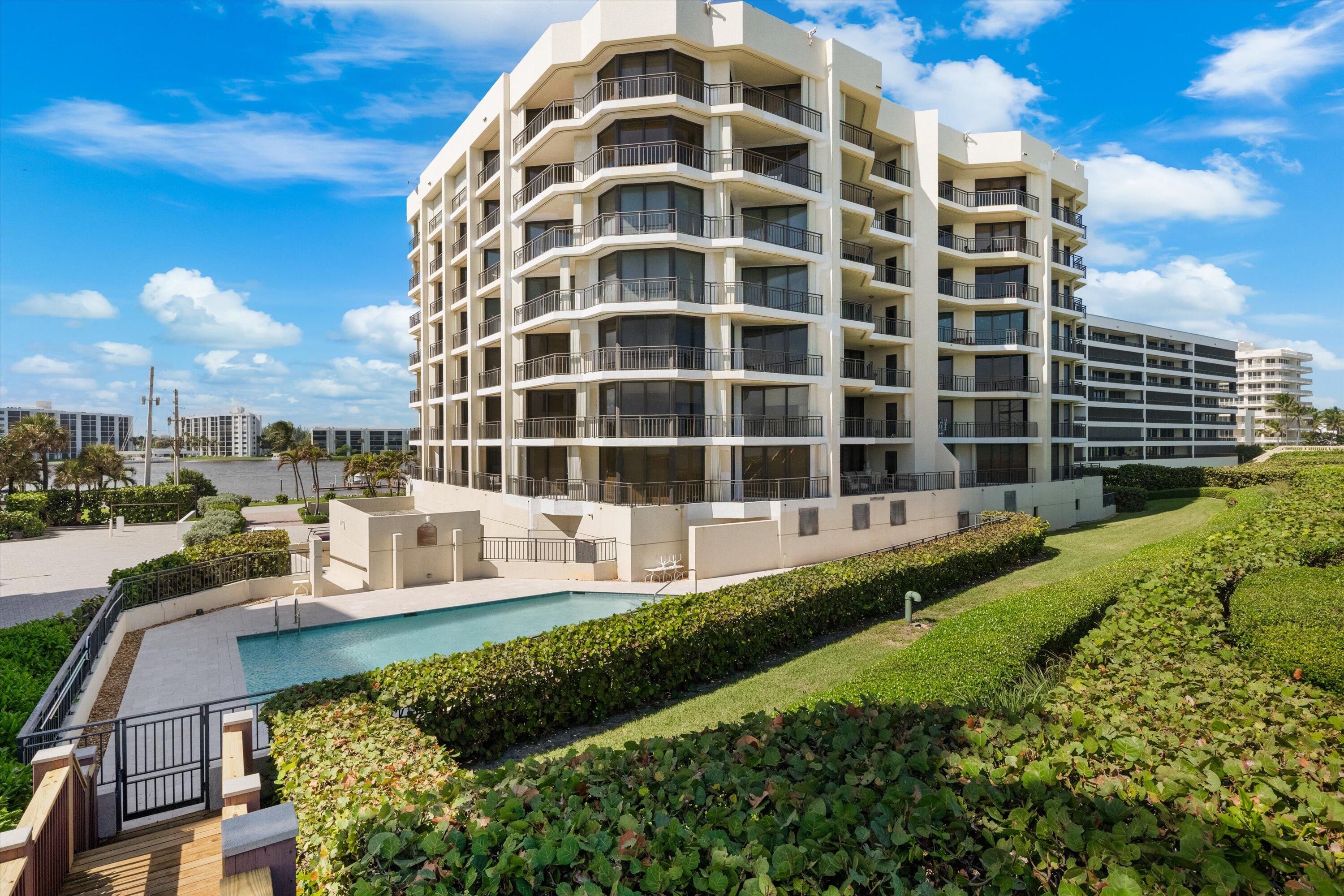 19850 Beach Road 2b