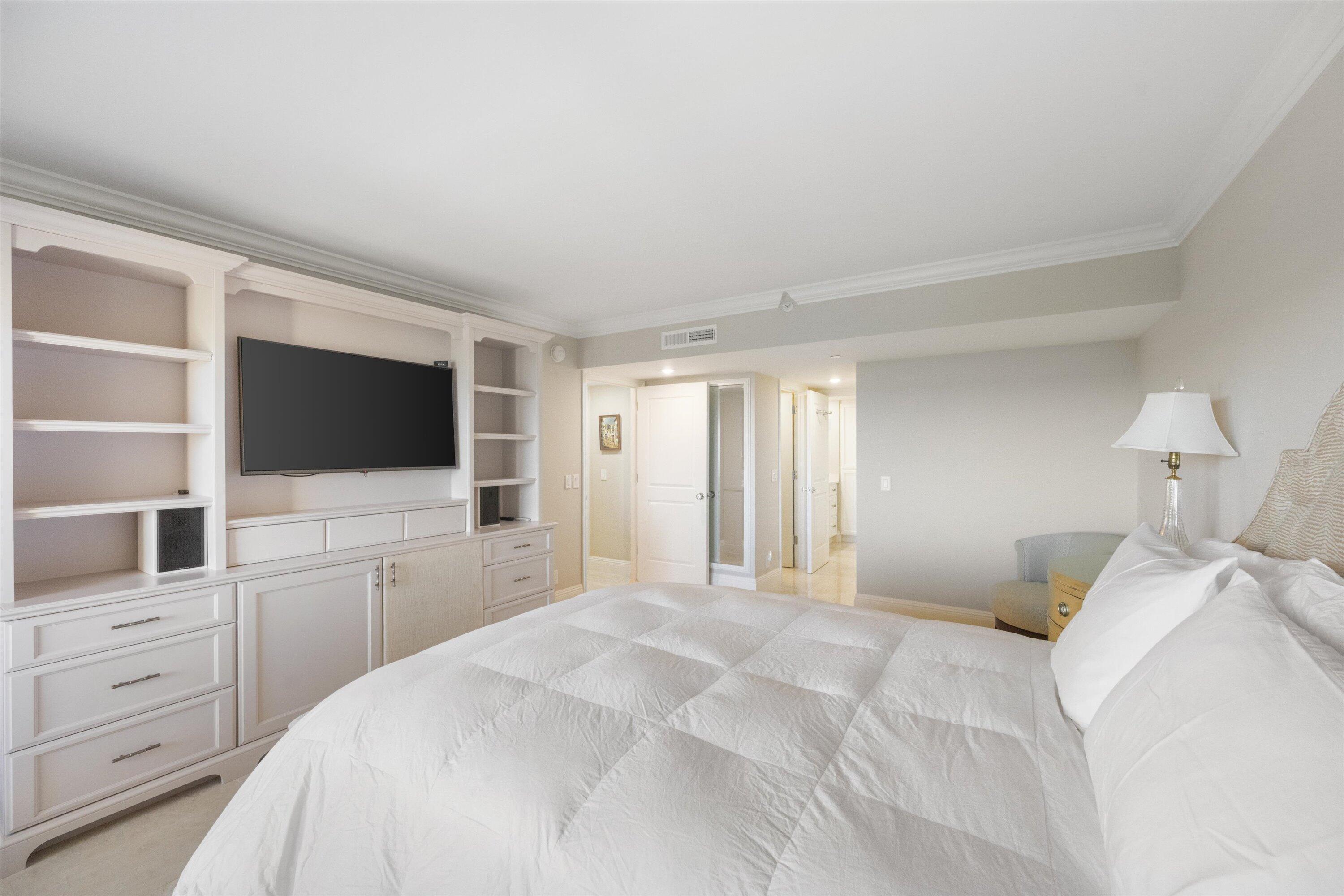 19850 Beach Road 2b