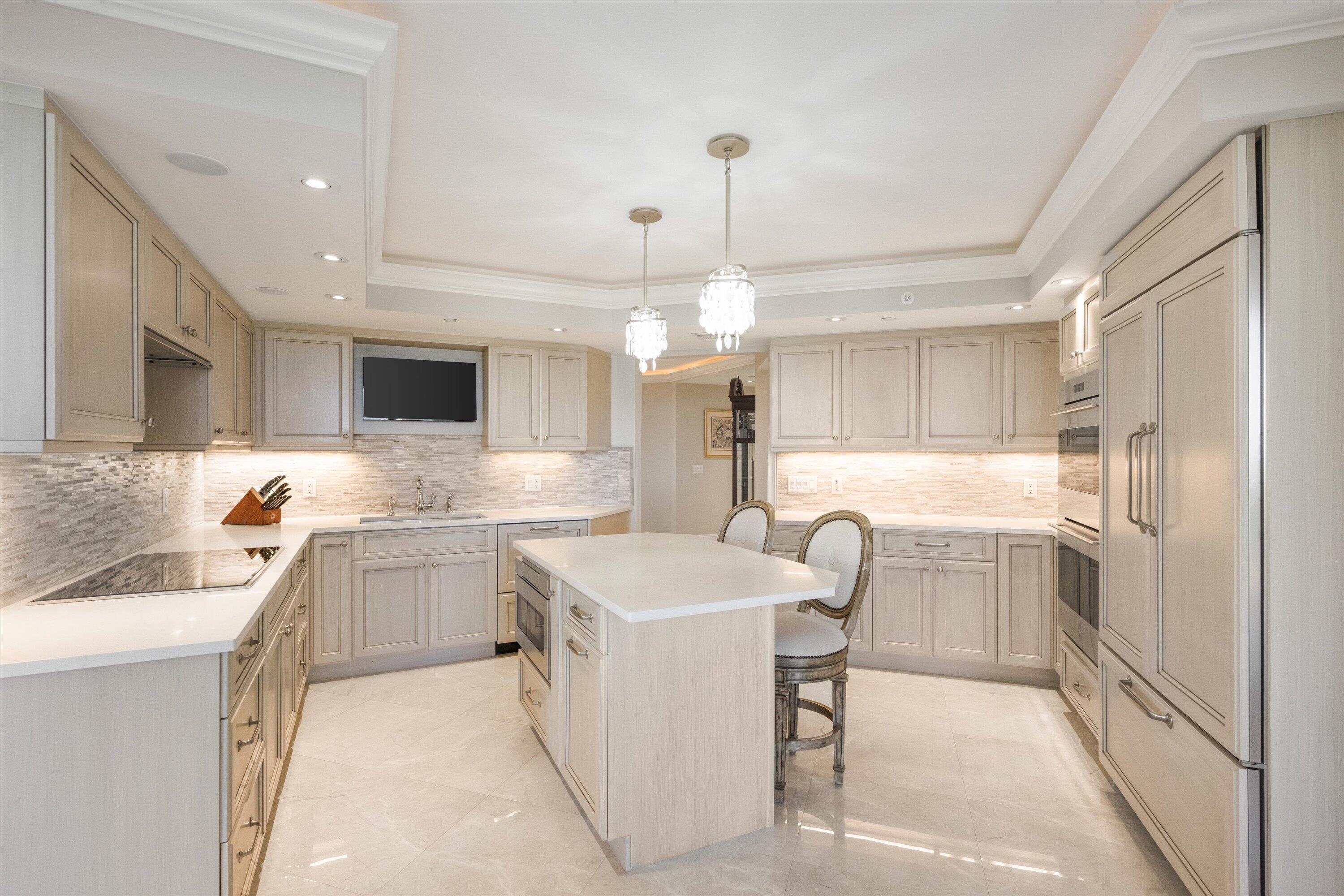 19850 Beach Road 2b