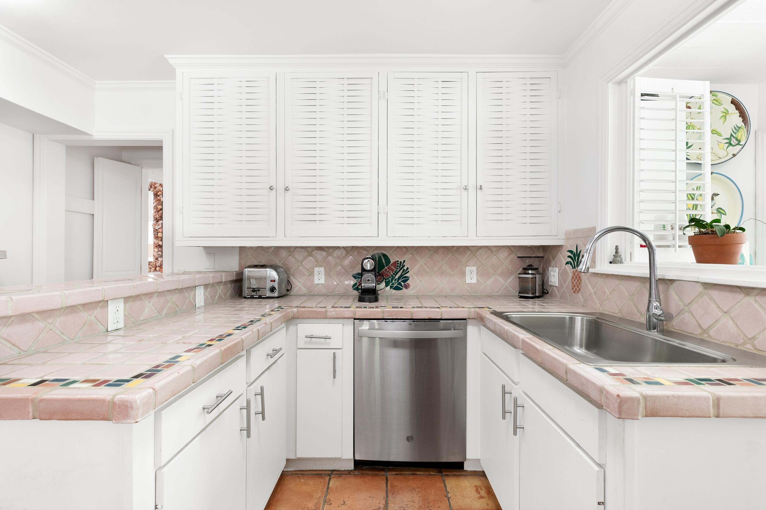 285 Orange Grove Road